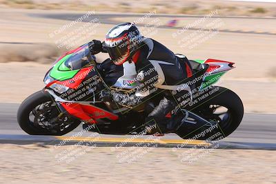 media/Dec-10-2023-SoCal Trackdays (Sun) [[0ce70f5433]]/Turn 9 Inside Set 2 (1115am)/